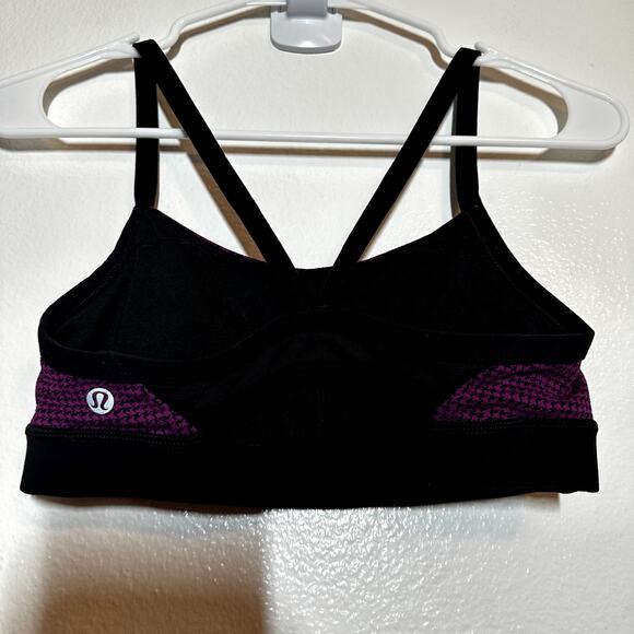 Lululemon Rise and Run Bra Luxtreme Teeny Tooth Deep Fuchsia Black / Black 6 - Picture 5 of 5